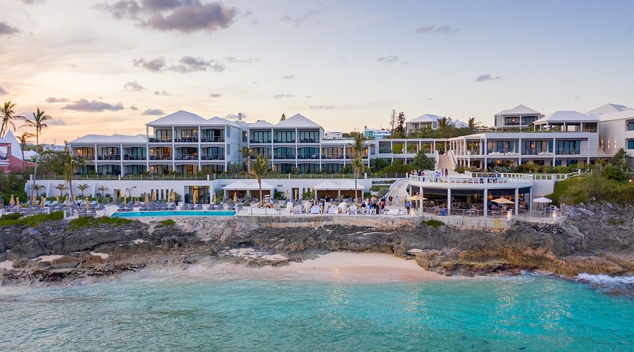 The Loren at Pink Beach, a family-friendly stay in Bermuda
